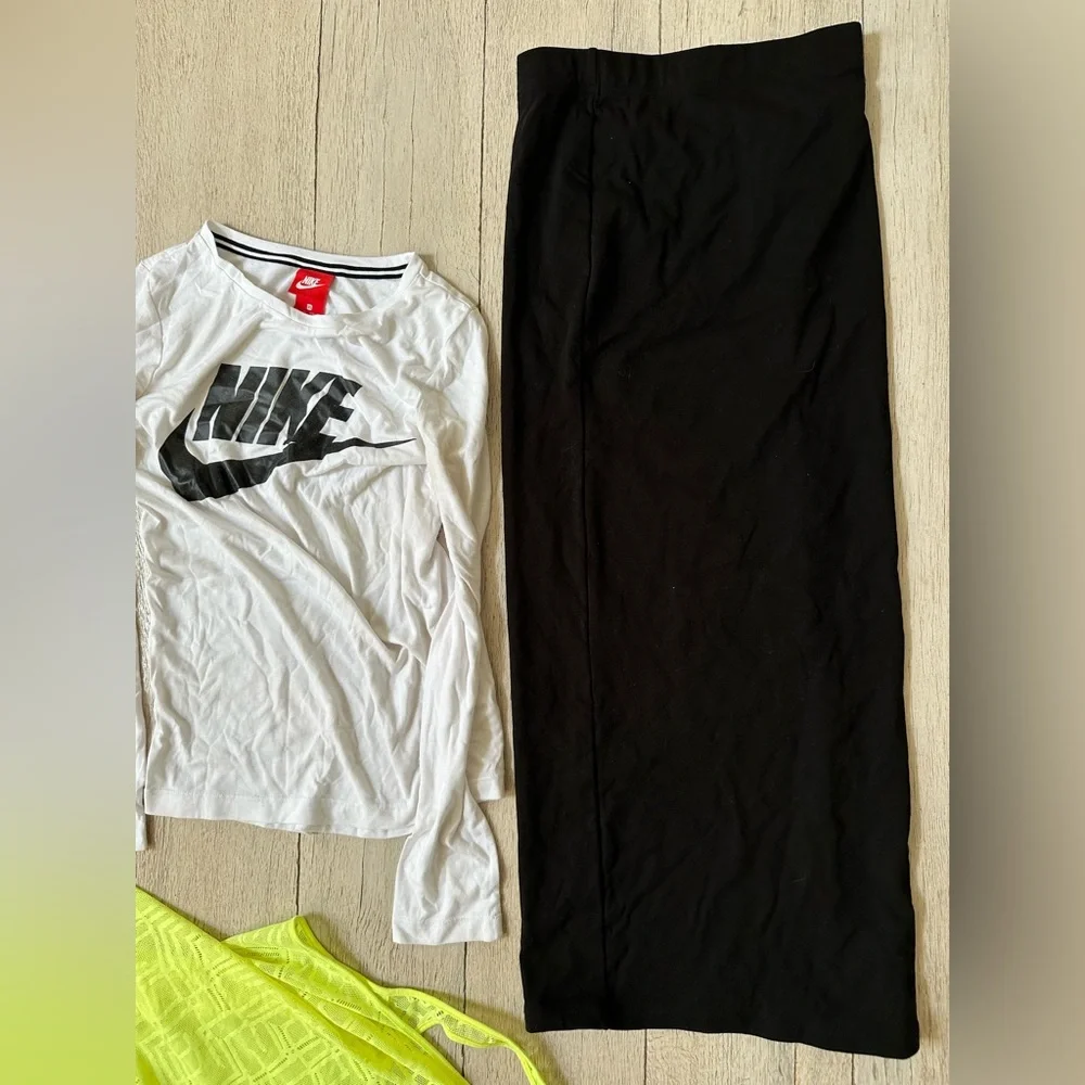 Women’s Athleisure & Sporty Essentials Bundle (3-Piece Set)